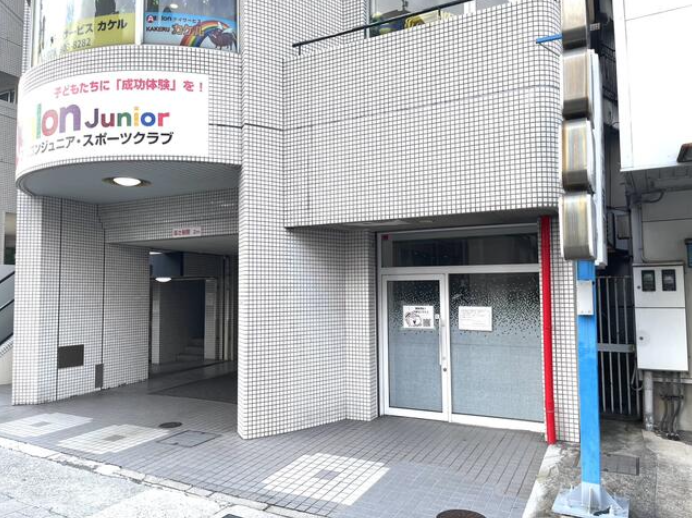 【兵庫県神戸市東灘区】JR神戸線 摂津本山駅から徒歩9分／飲食店可／24時間利用可／国道沿い／約8.79坪